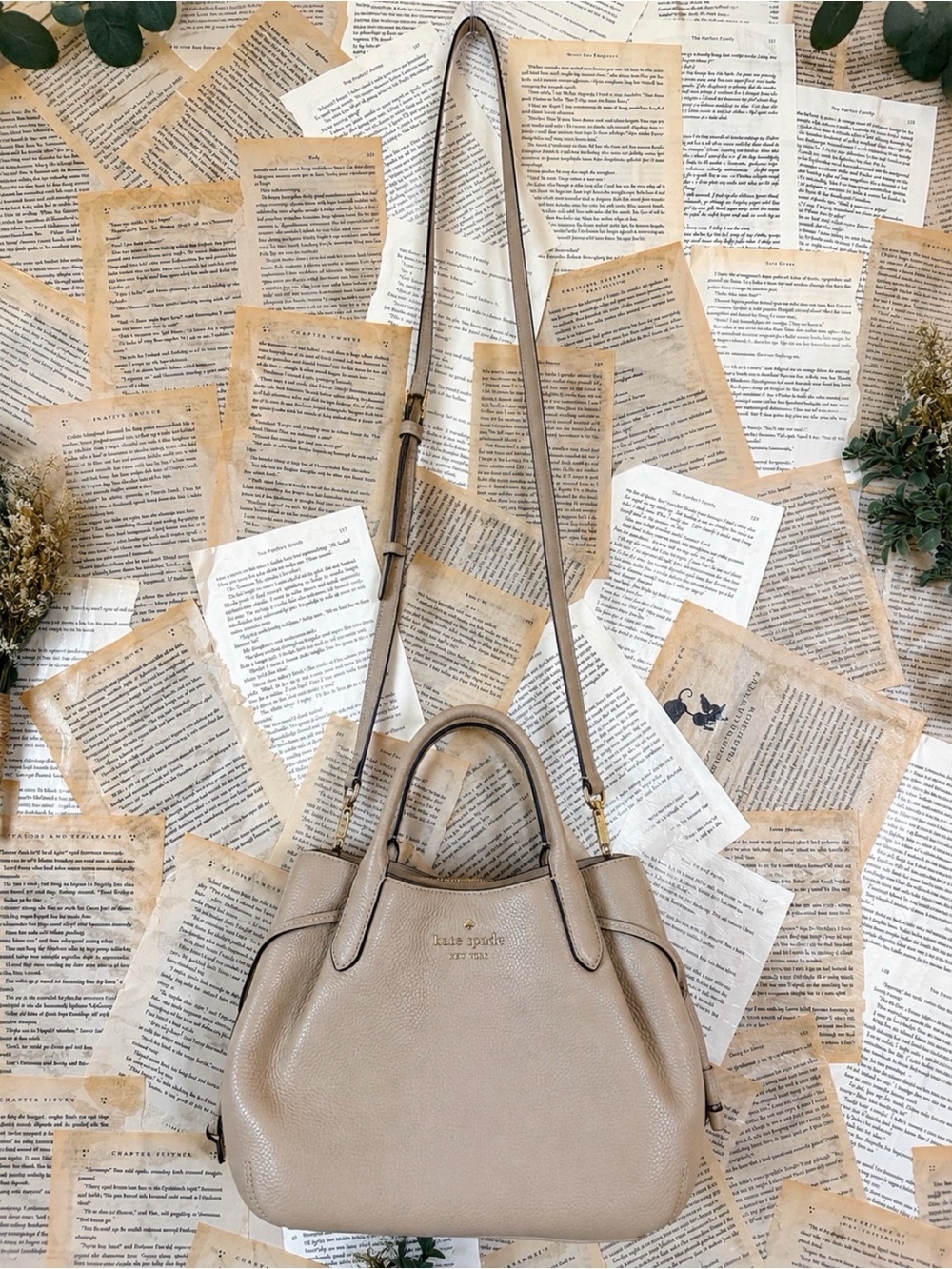 Kate Spade Dumpling Small Satchel Pebbled Leather Crossbody Cream/Taupe - Picture 3 of 14